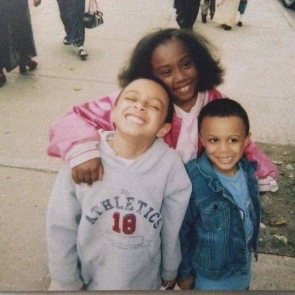 Meet your Posher, Isaac - Picture 1 of 1